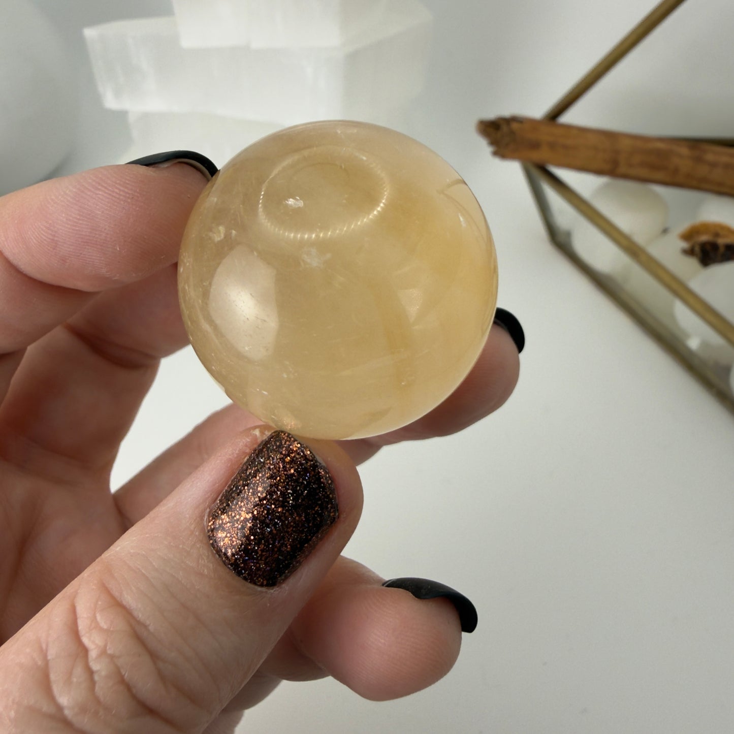 Honey calcite spheres