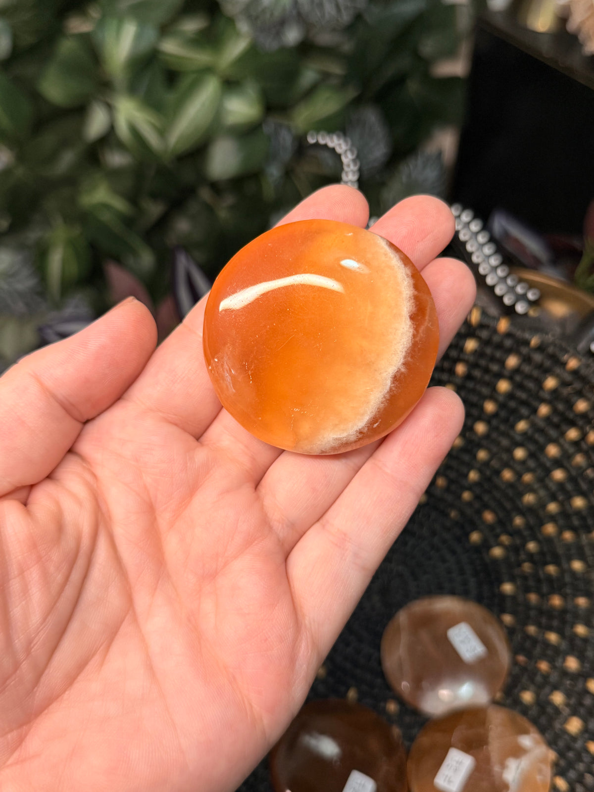Honey calcite cookie palms