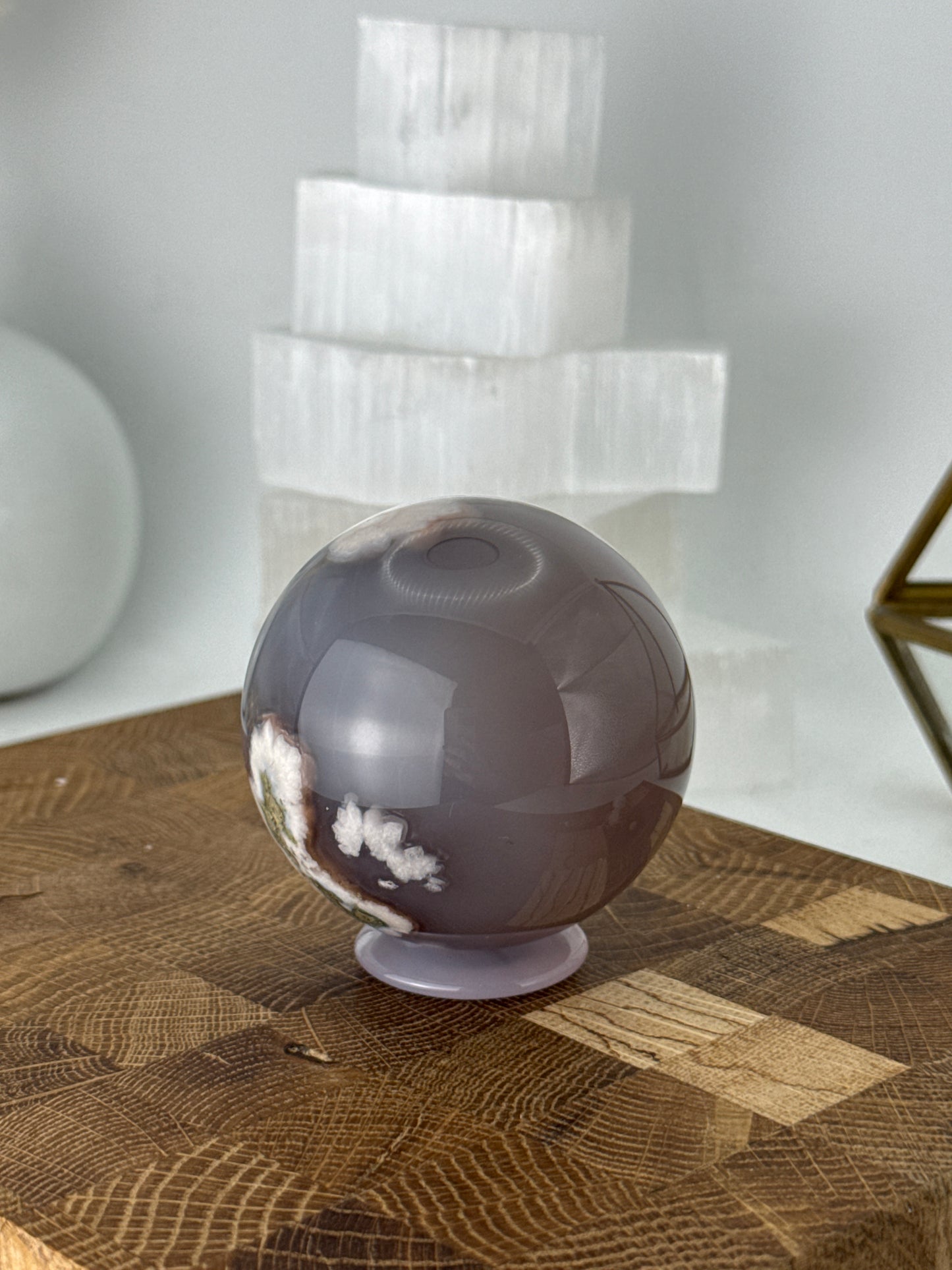 Black flower agate sphere