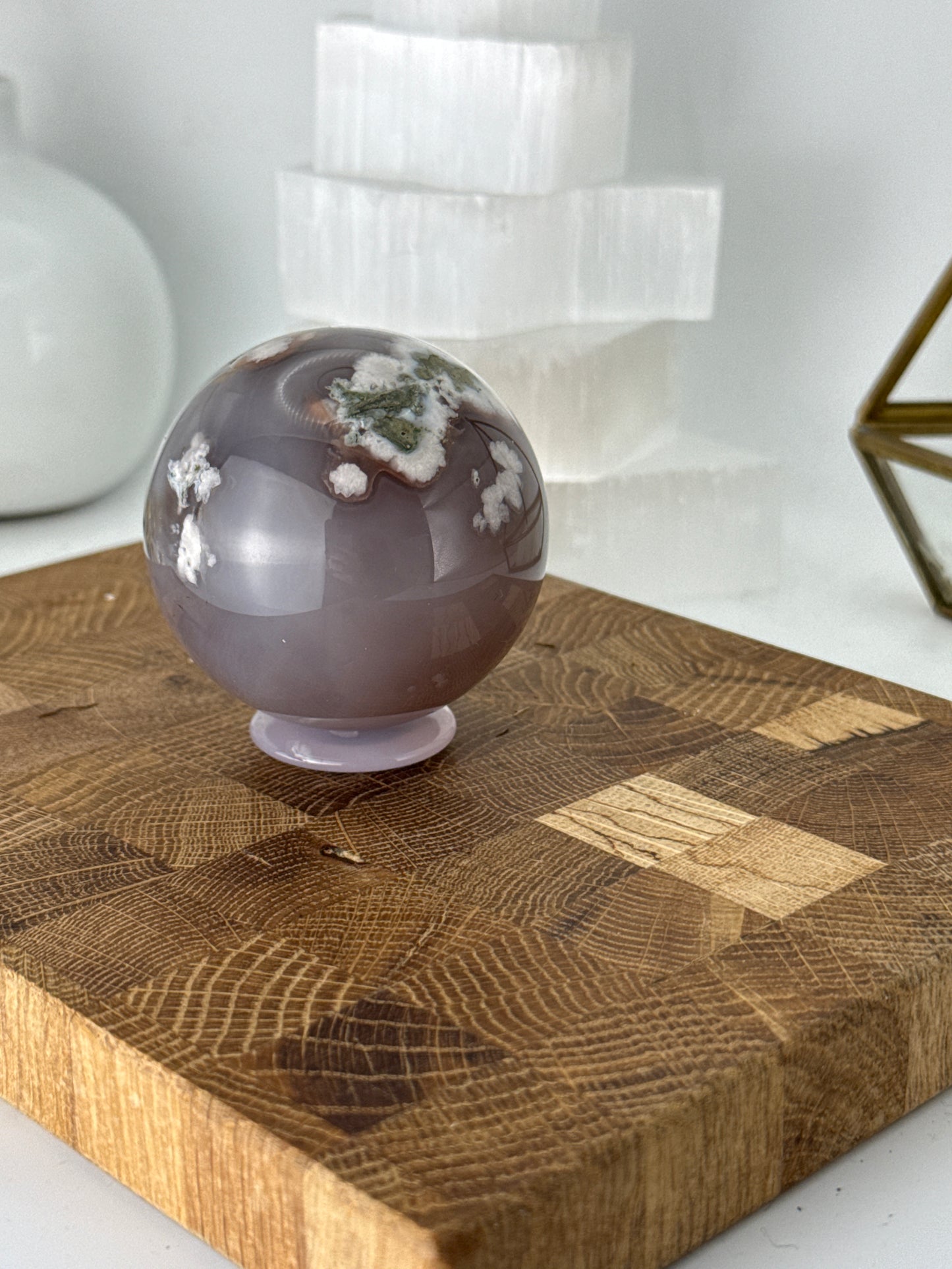 Black flower agate sphere