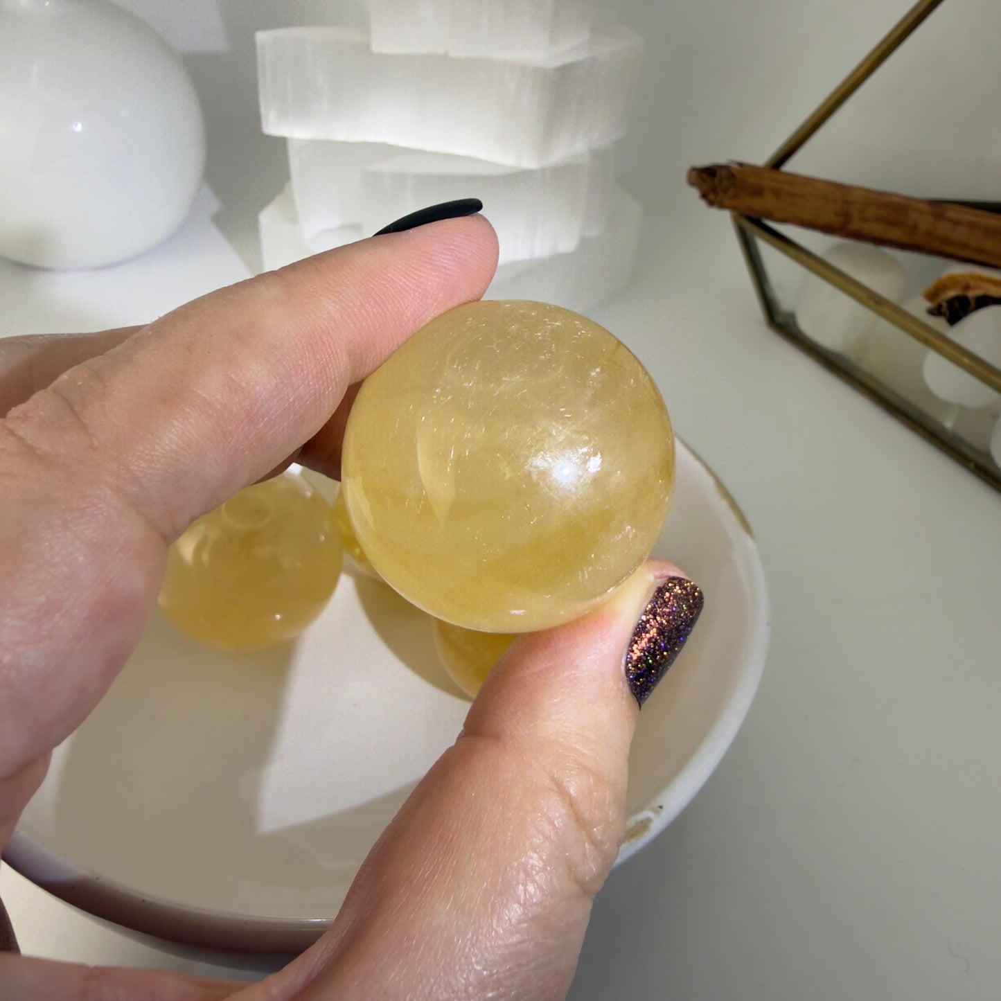 Honey calcite spheres