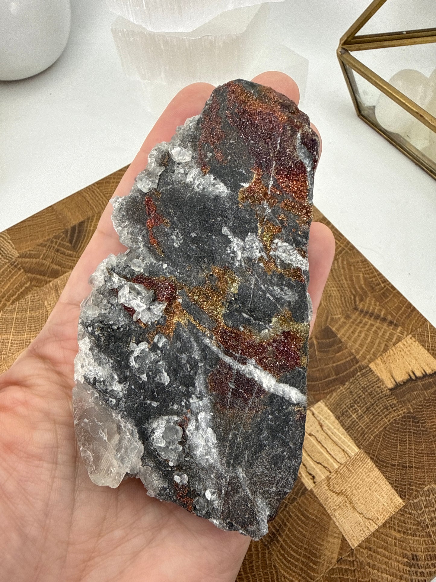 Chalcopyrite + calcite cluster