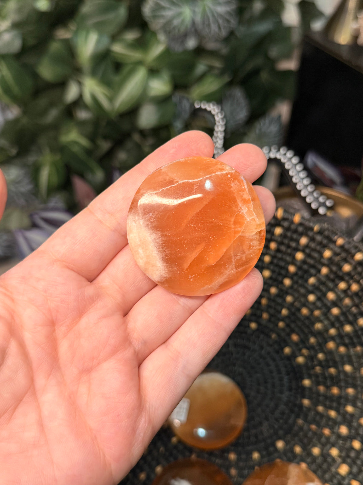 Honey calcite cookie palms