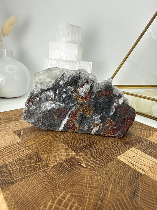 Chalcopyrite + calcite cluster