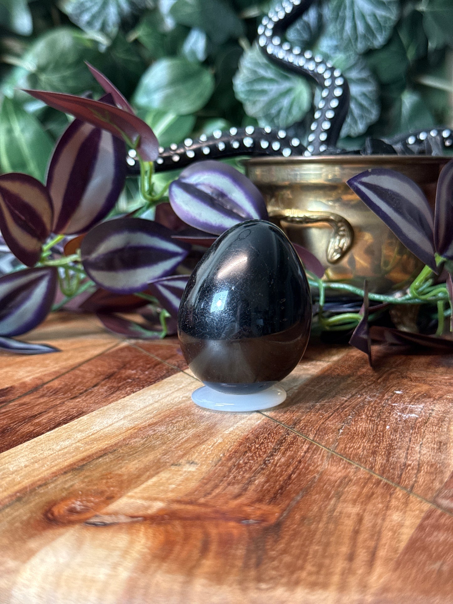 Black tourmaline egg