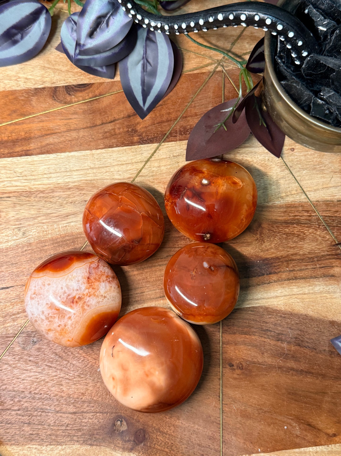 Carnelian palm stones