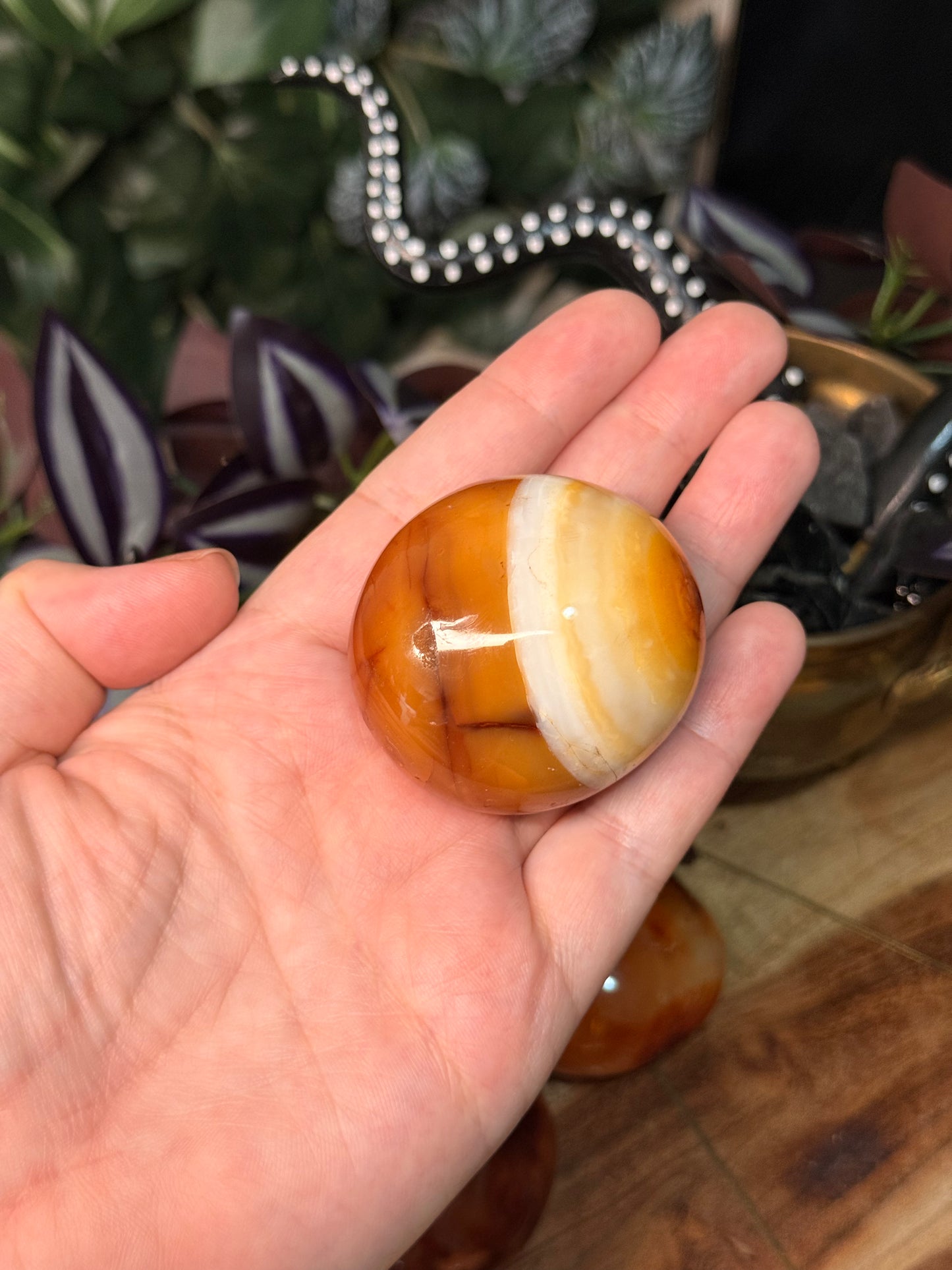 Carnelian palm stones